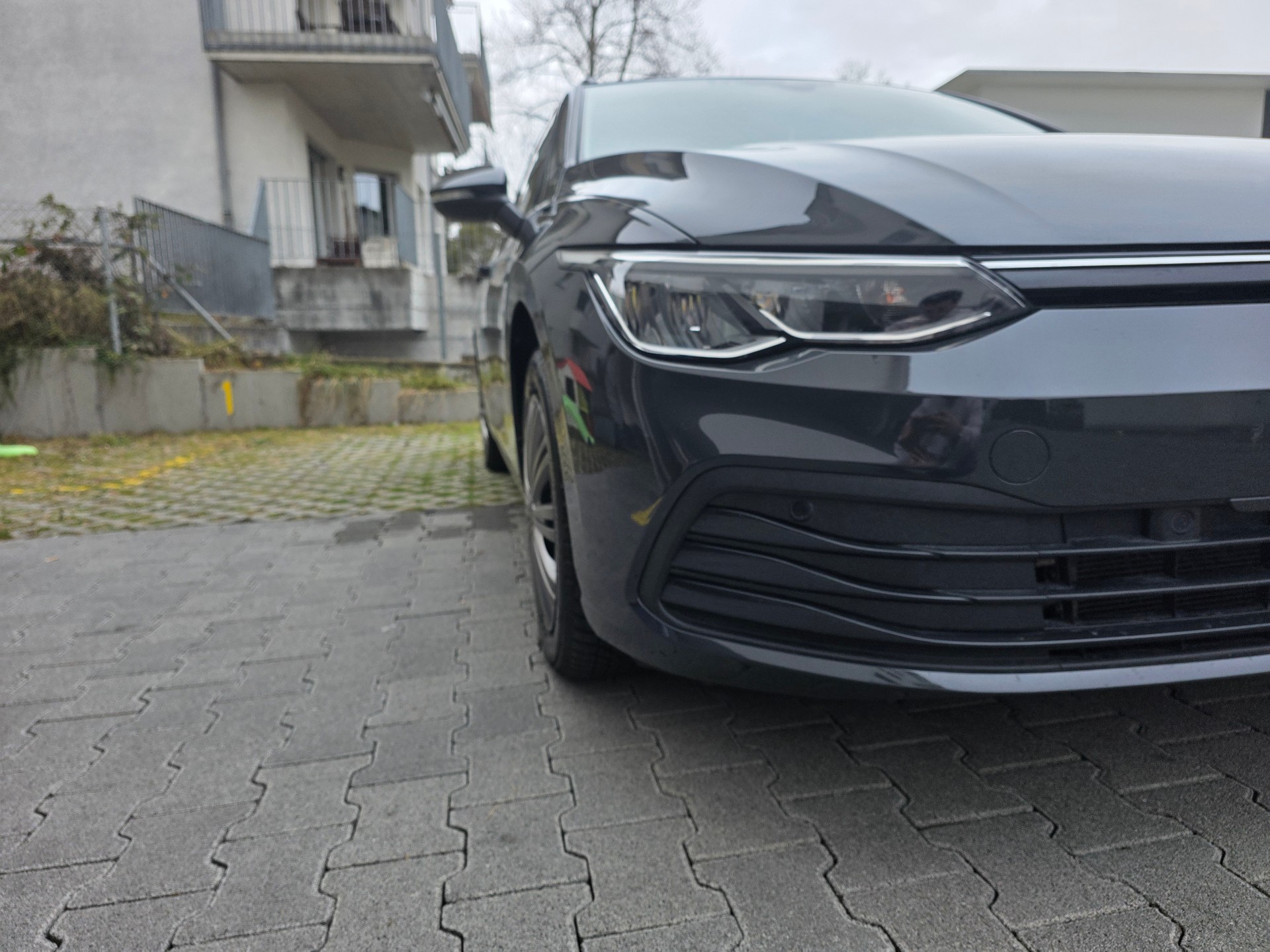 VW Variant 2.0 TDI Life DSG-image-3