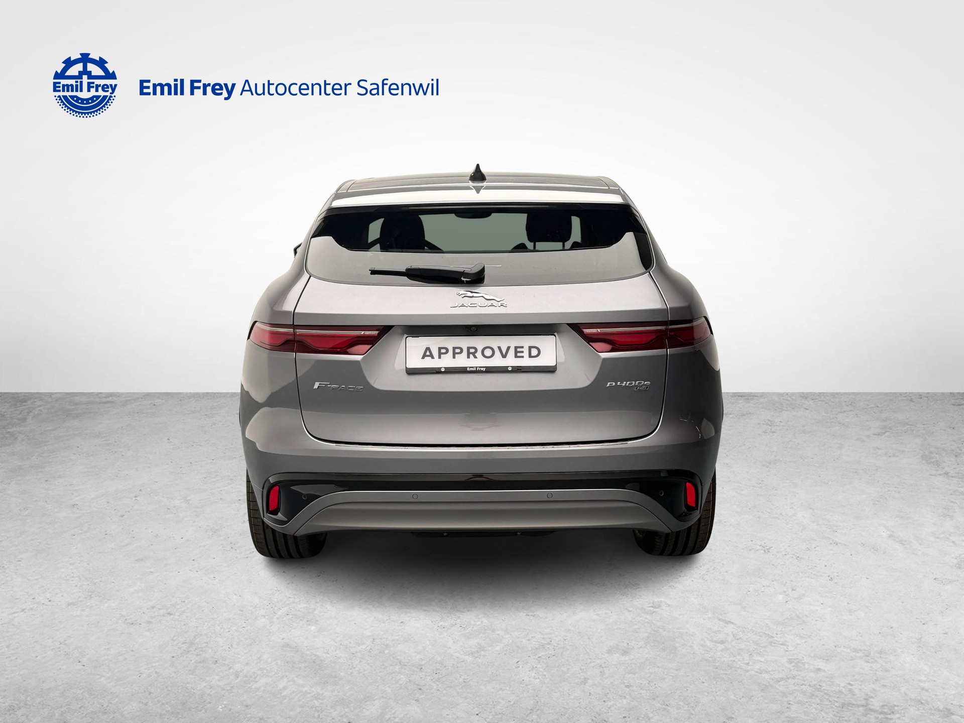JAGUAR F-Pace 2.0 P400e R-Dynamic SE AWD-image-3