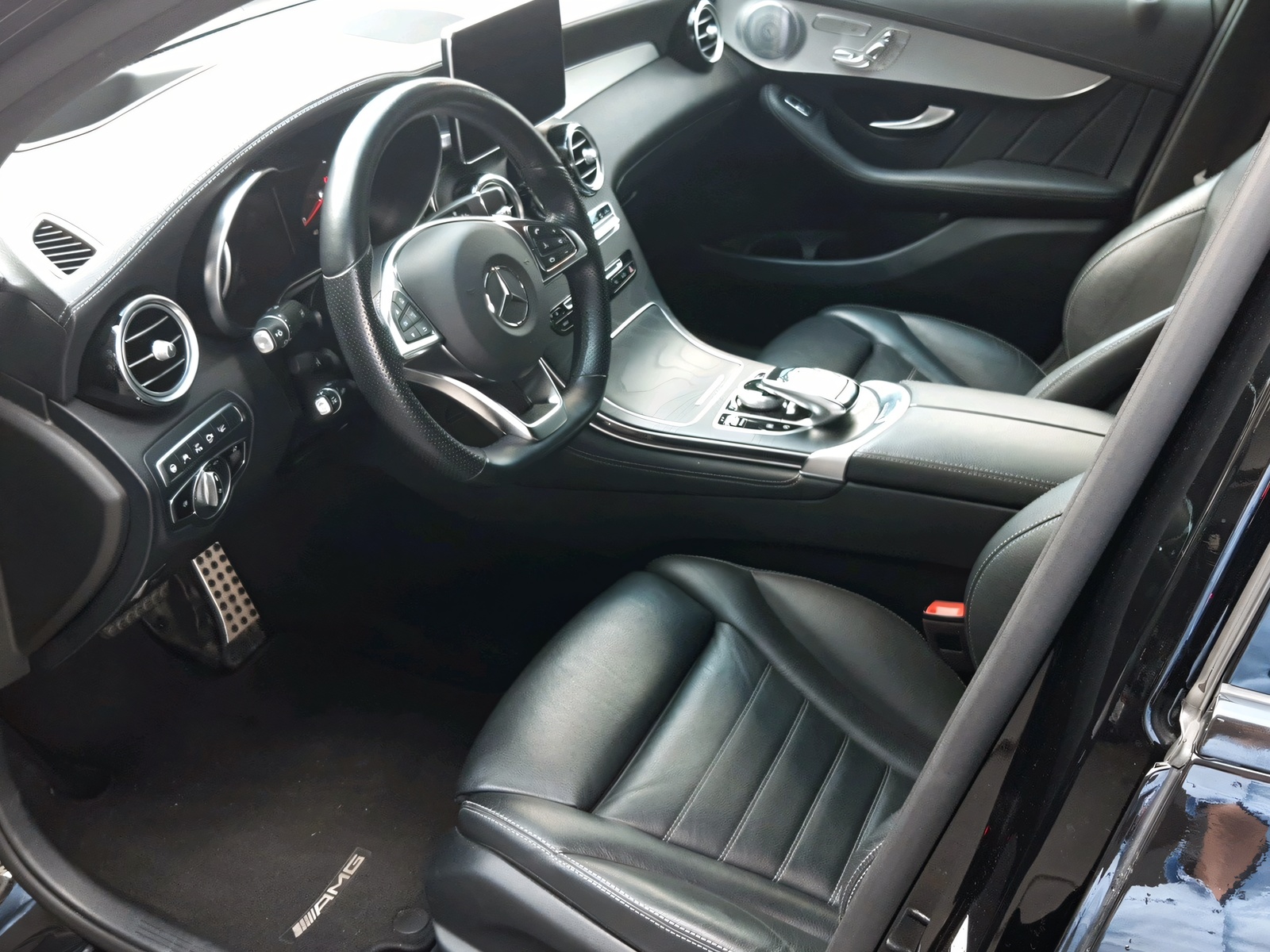 MERCEDES-BENZ GLC 250 d 4Matic Coupé-image-10