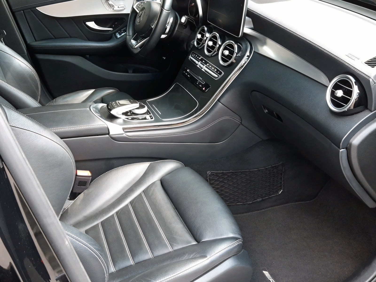 MERCEDES-BENZ GLC 250 d 4Matic Coupé-image-8