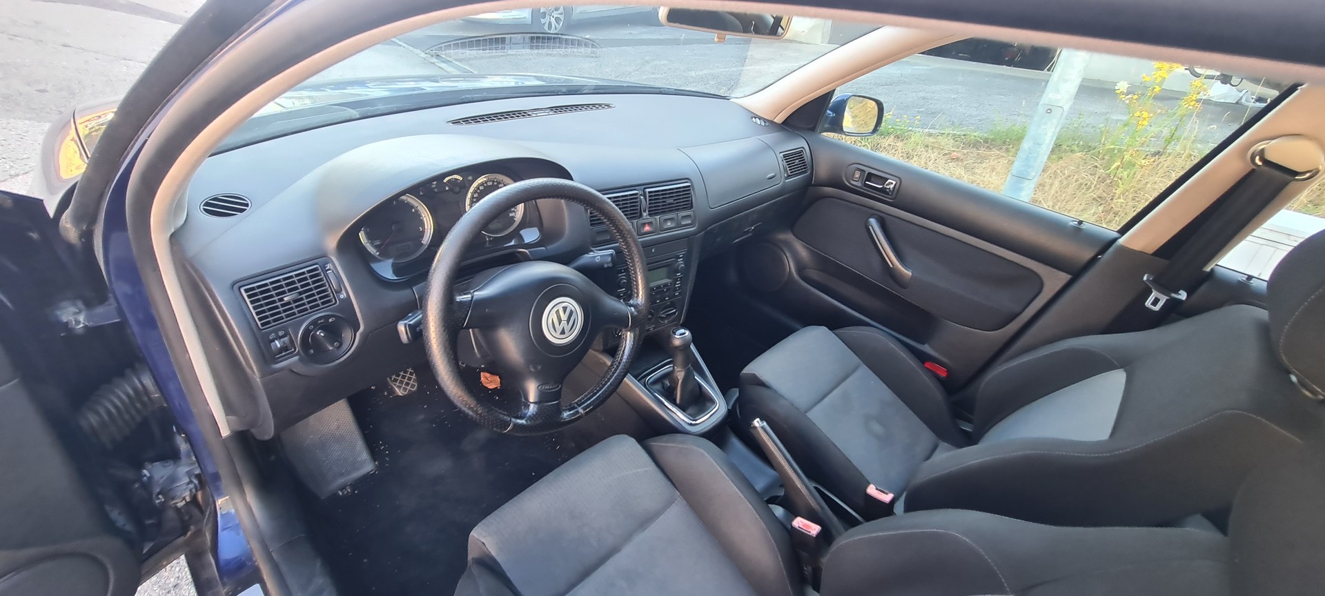 VW Golf Variant 1.9 TDI PD Pacific-image-9