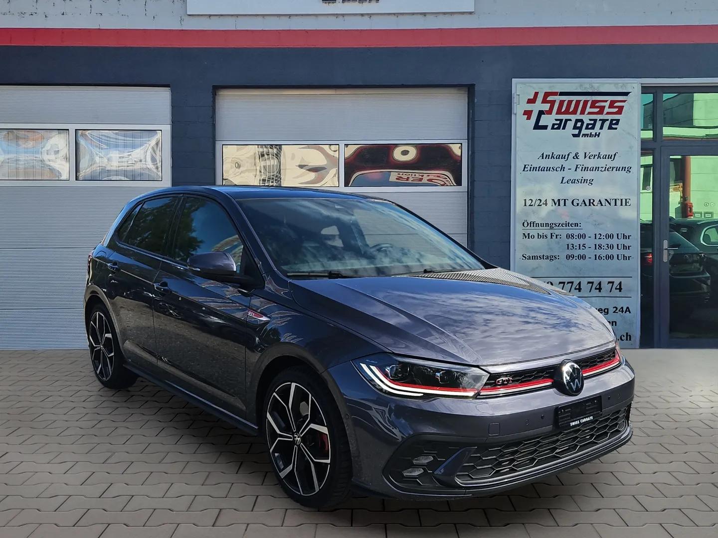 VW Polo 2.0 TSI GTI DSG mit Panoramadach & Rückfahrkamera + Ledersitze-showroom-element-1