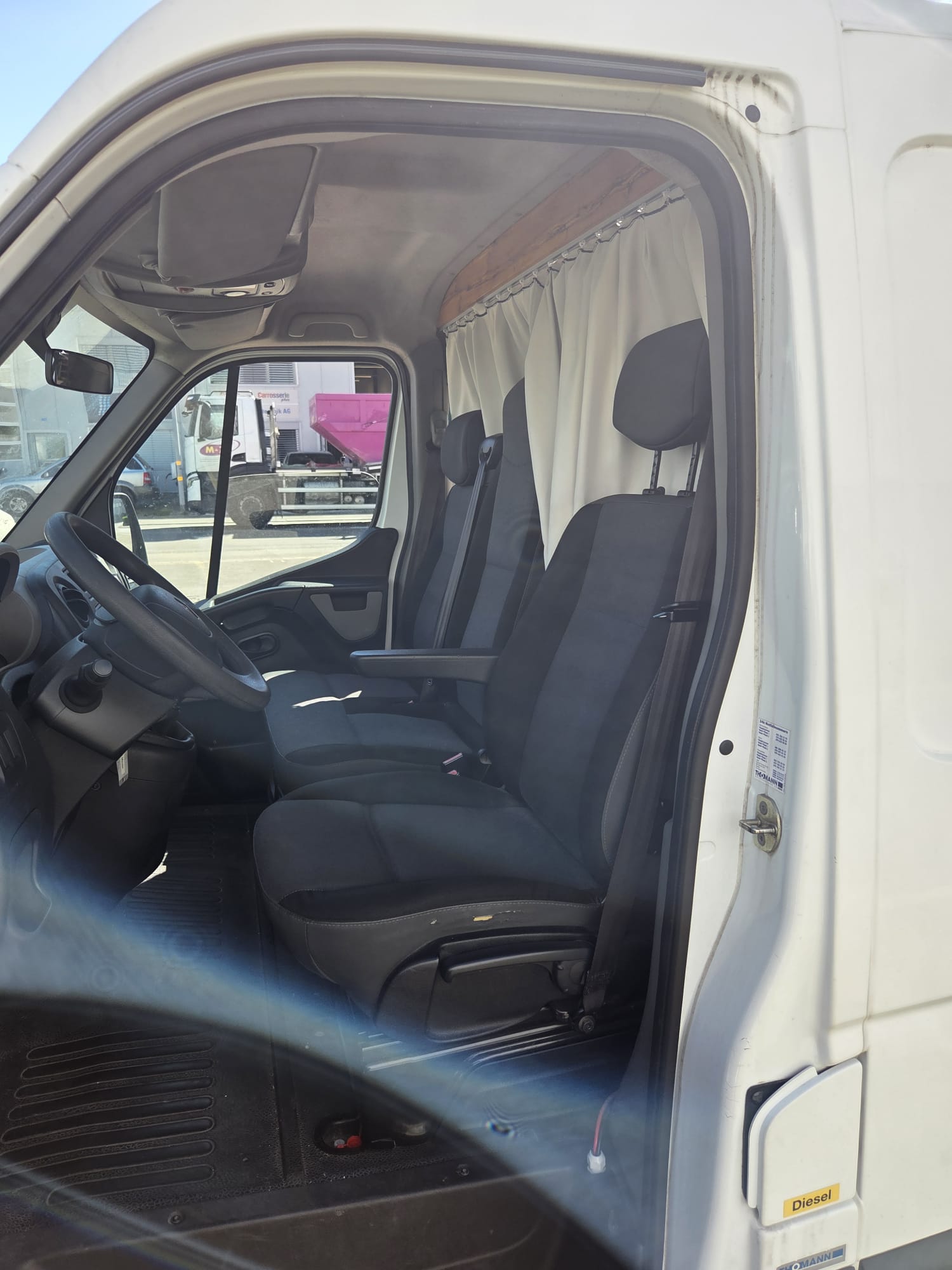 RENAULT Camping Fahrzeug Frisch MFK 20.07.2026-image-2