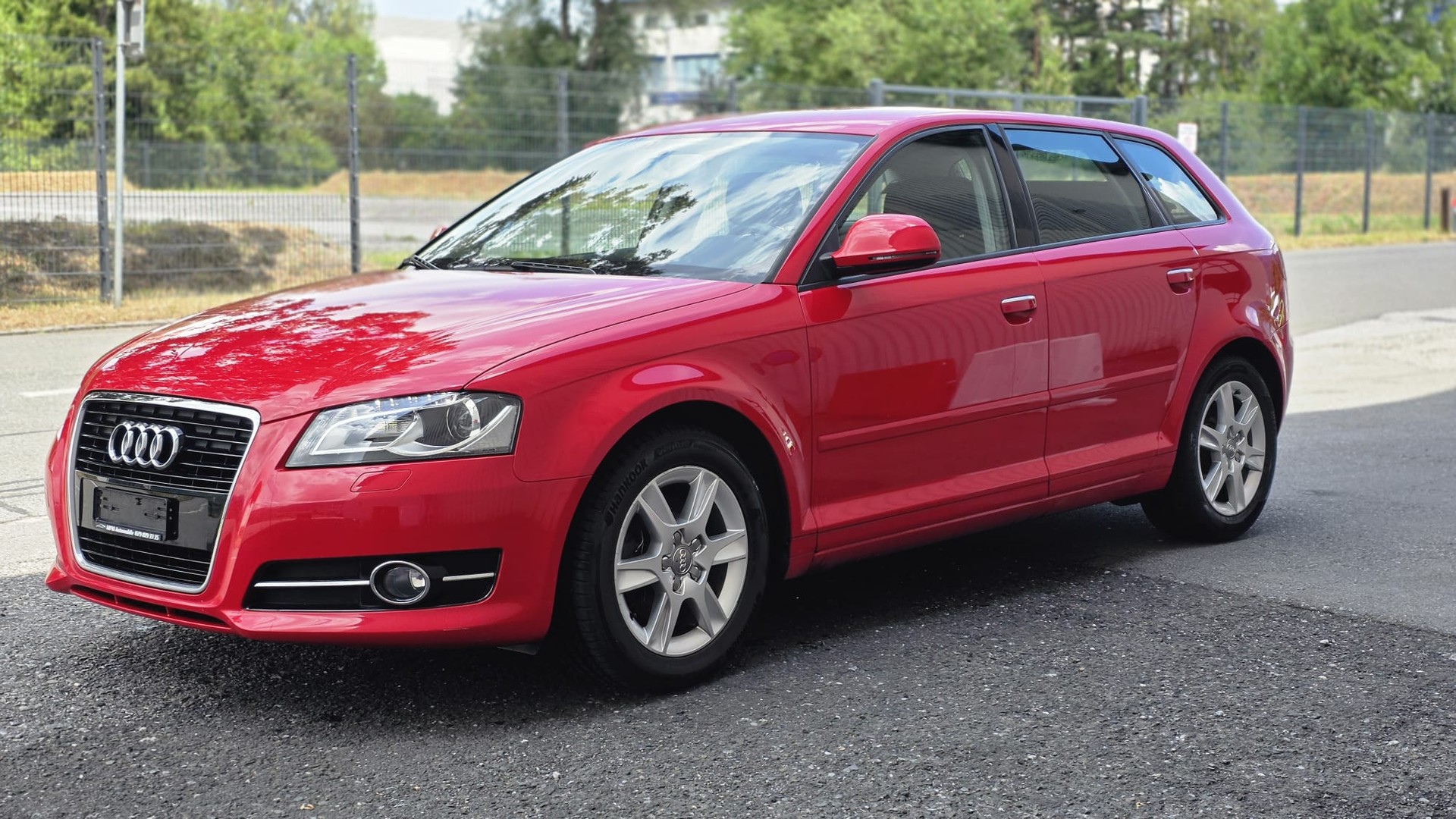 AUDI A3 Sportback 1.4 TFSI Ambition-image-1