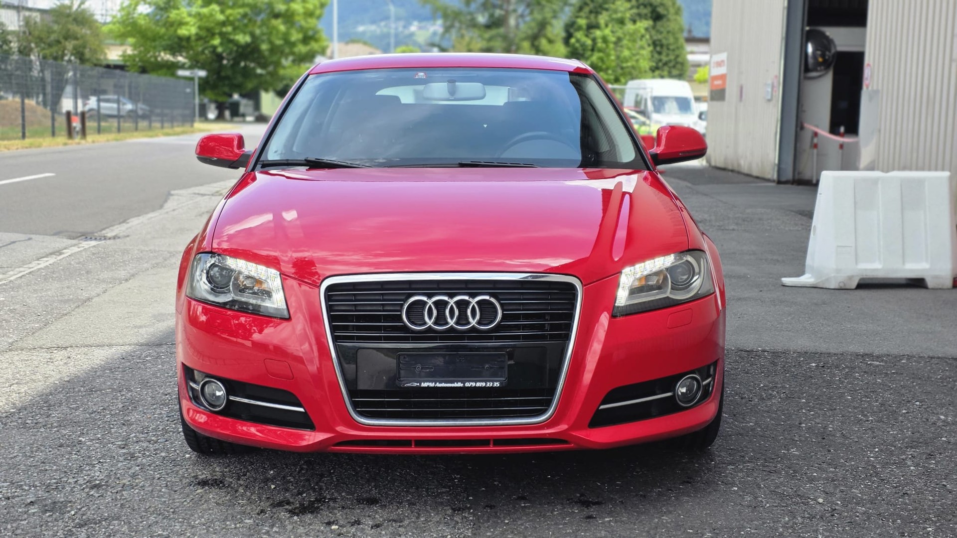 AUDI A3 Sportback 1.4 TFSI Ambition-image-0