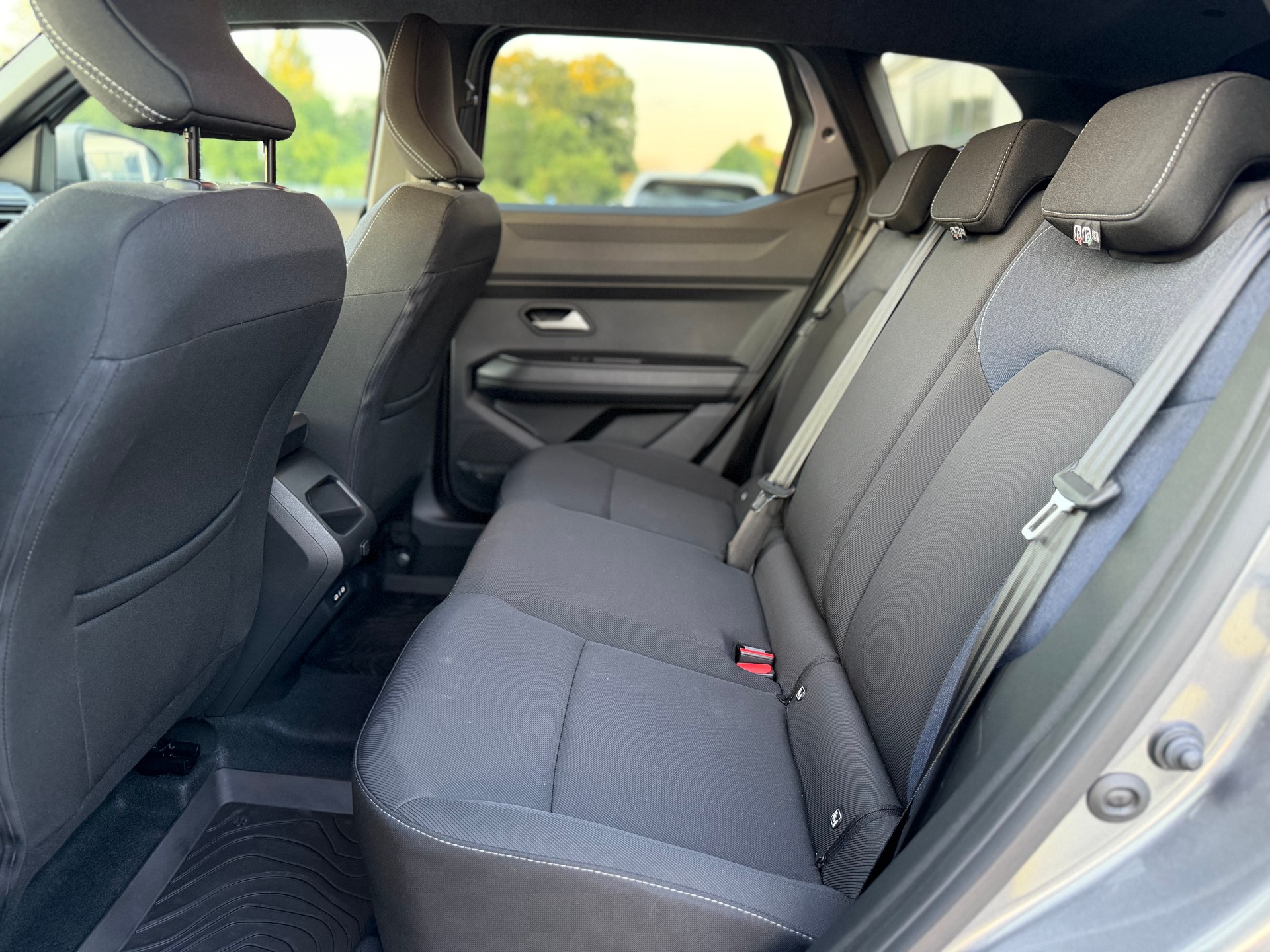DACIA Duster TCe 130 48V Journey 4x4-image-11