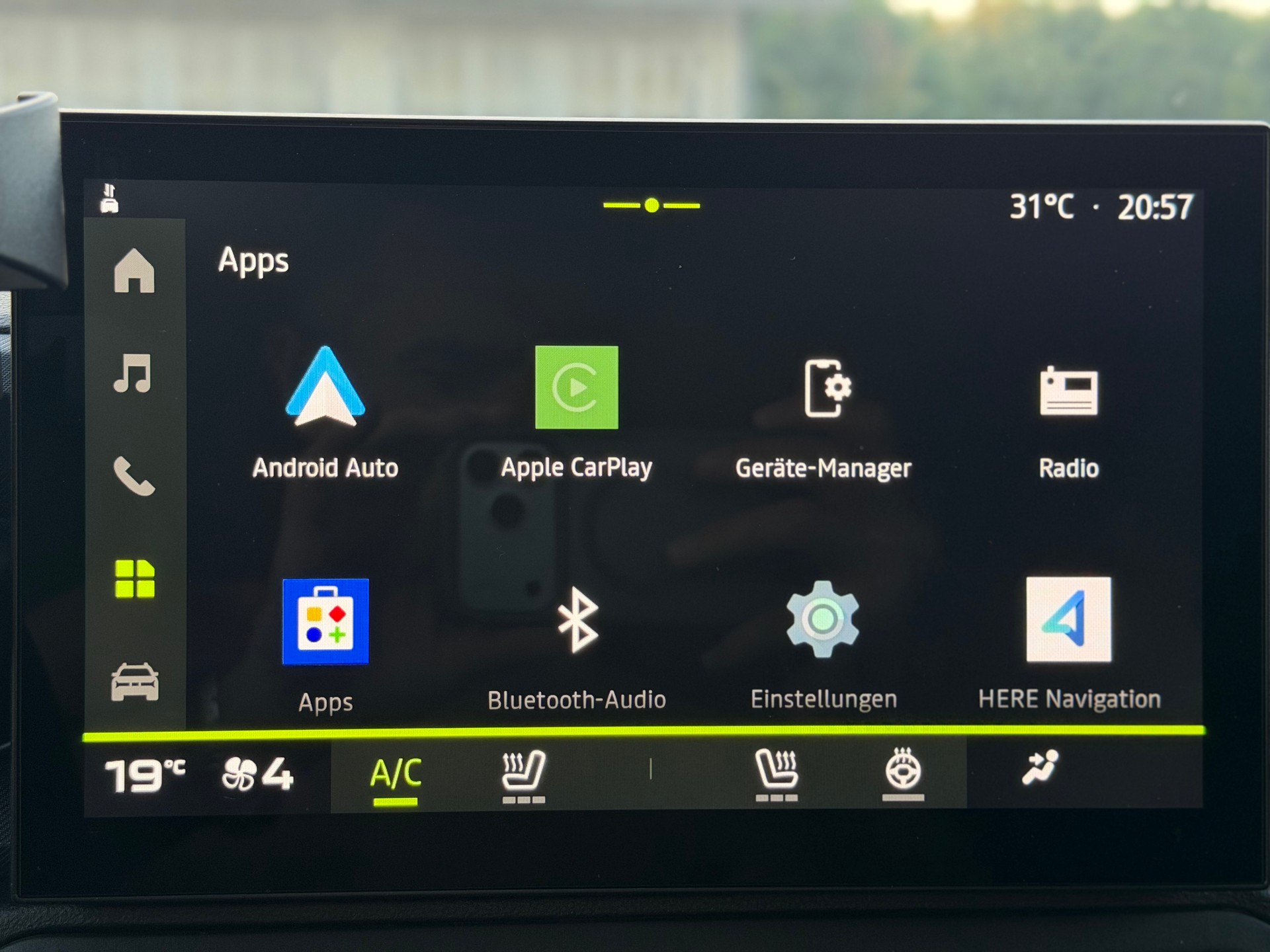 DACIA Duster TCe 130 48V Journey 4x4-image-20