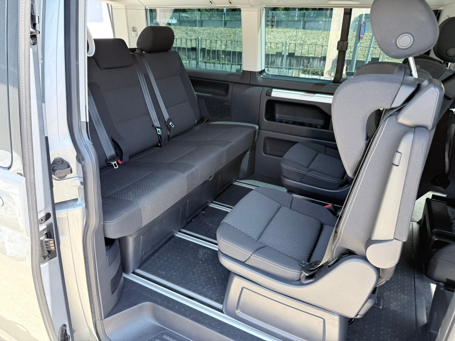 VW T6 California 2.0 TDI Beach Liberty DSG-image-14