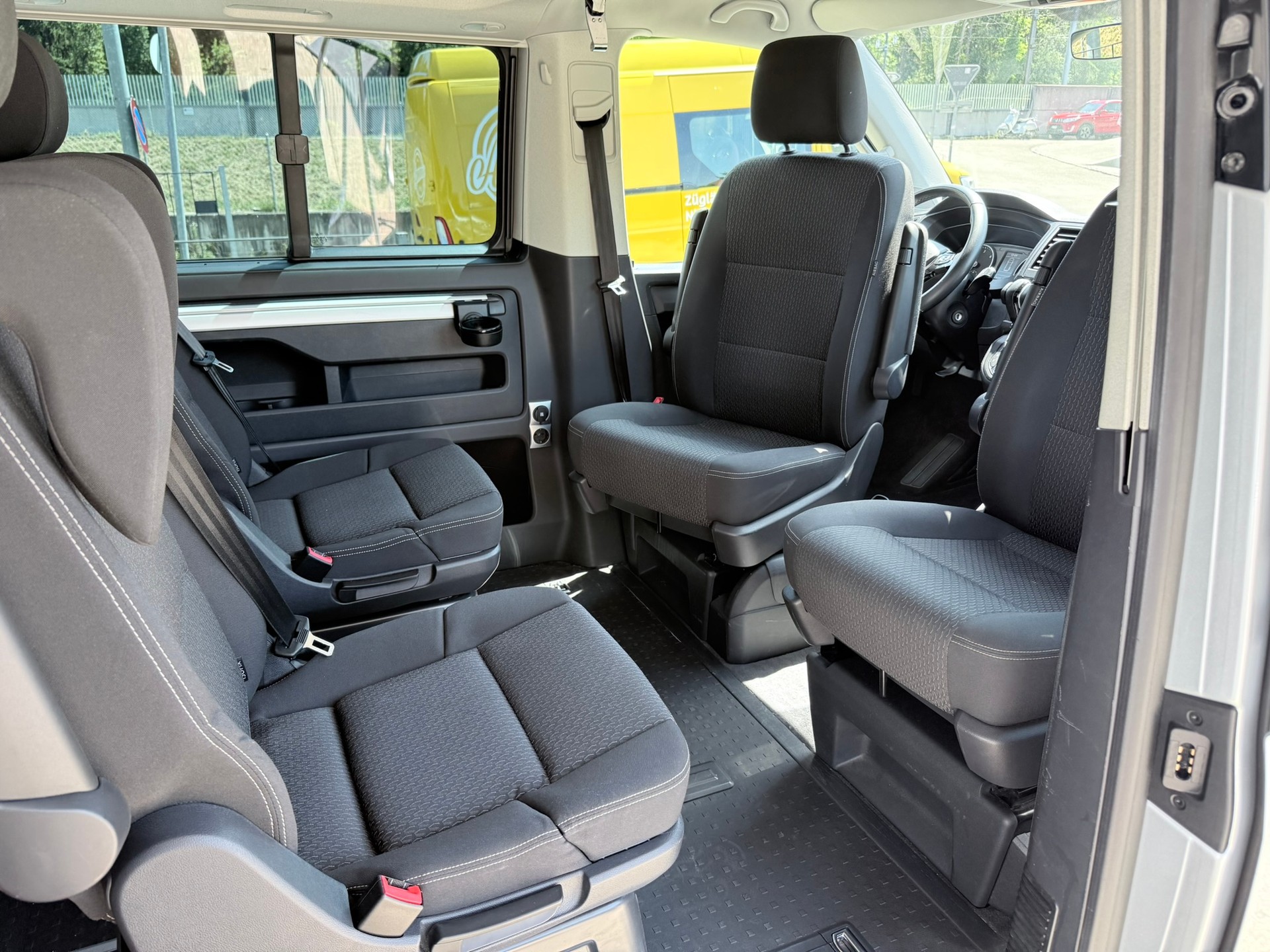 VW T6 California 2.0 TDI Beach Liberty DSG-image-13