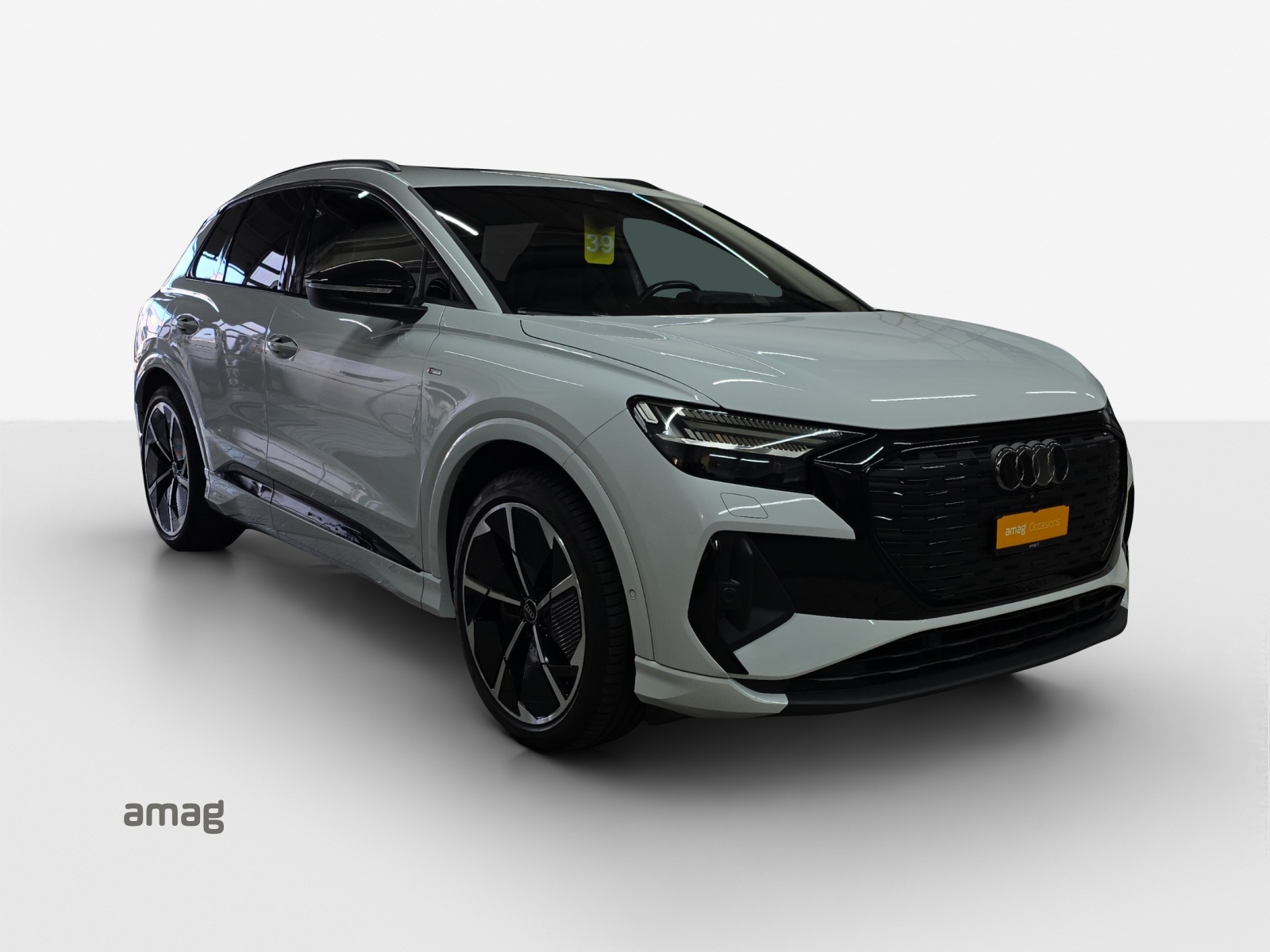 AUDI Q4 e-tron 50 quattro-image-6