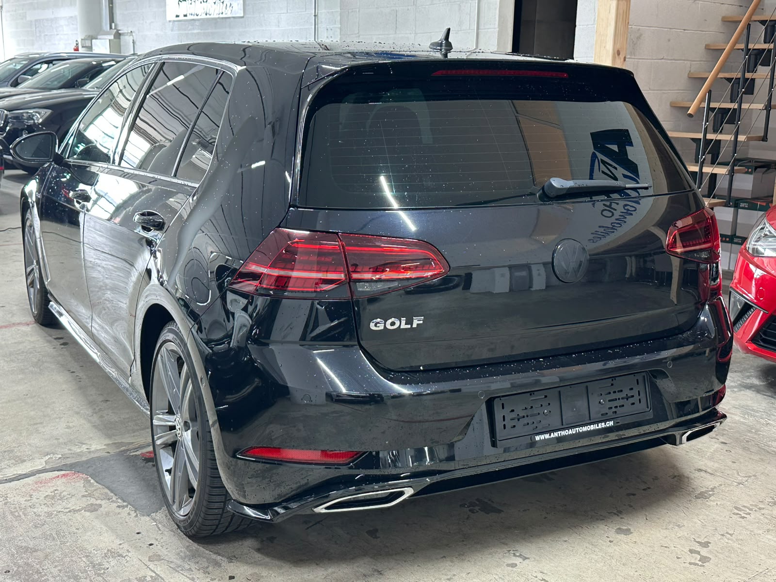 VW Golf 1.5 TSI EVO R-Line DSG-image-4