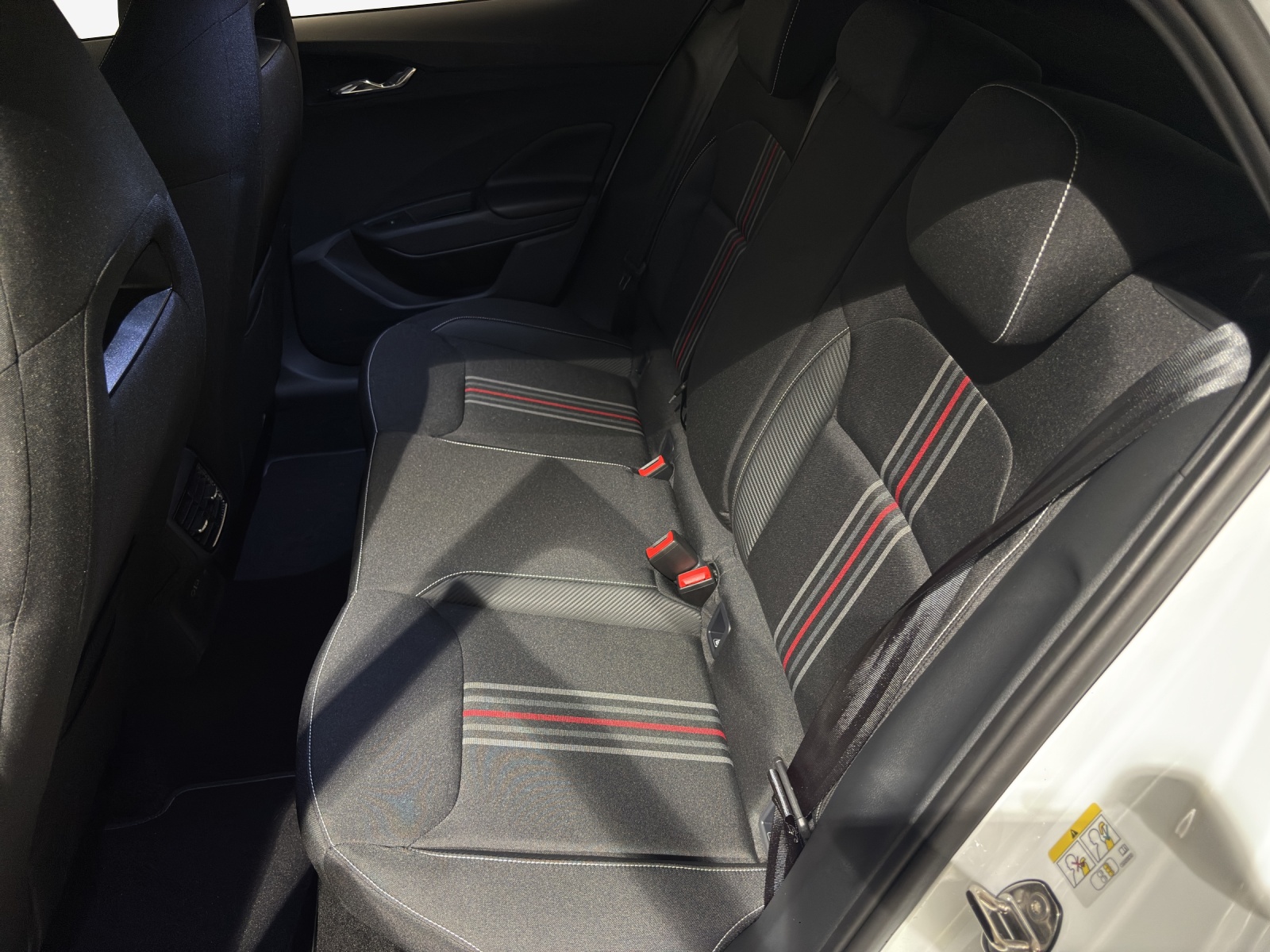 SKODA Fabia 1.5 TSI Motorsport DSG-image-8