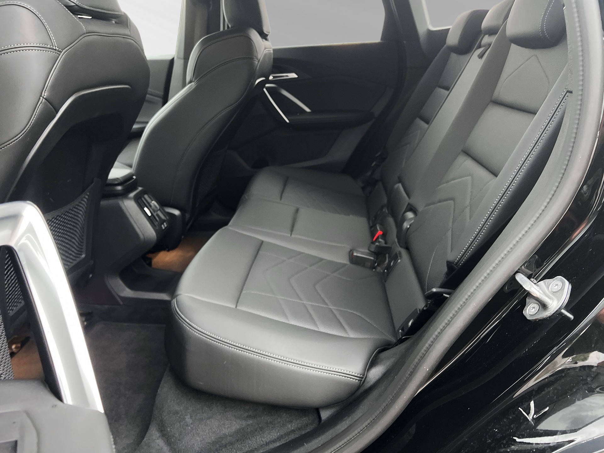 BMW X1 xDrive 25e xLine-image-6