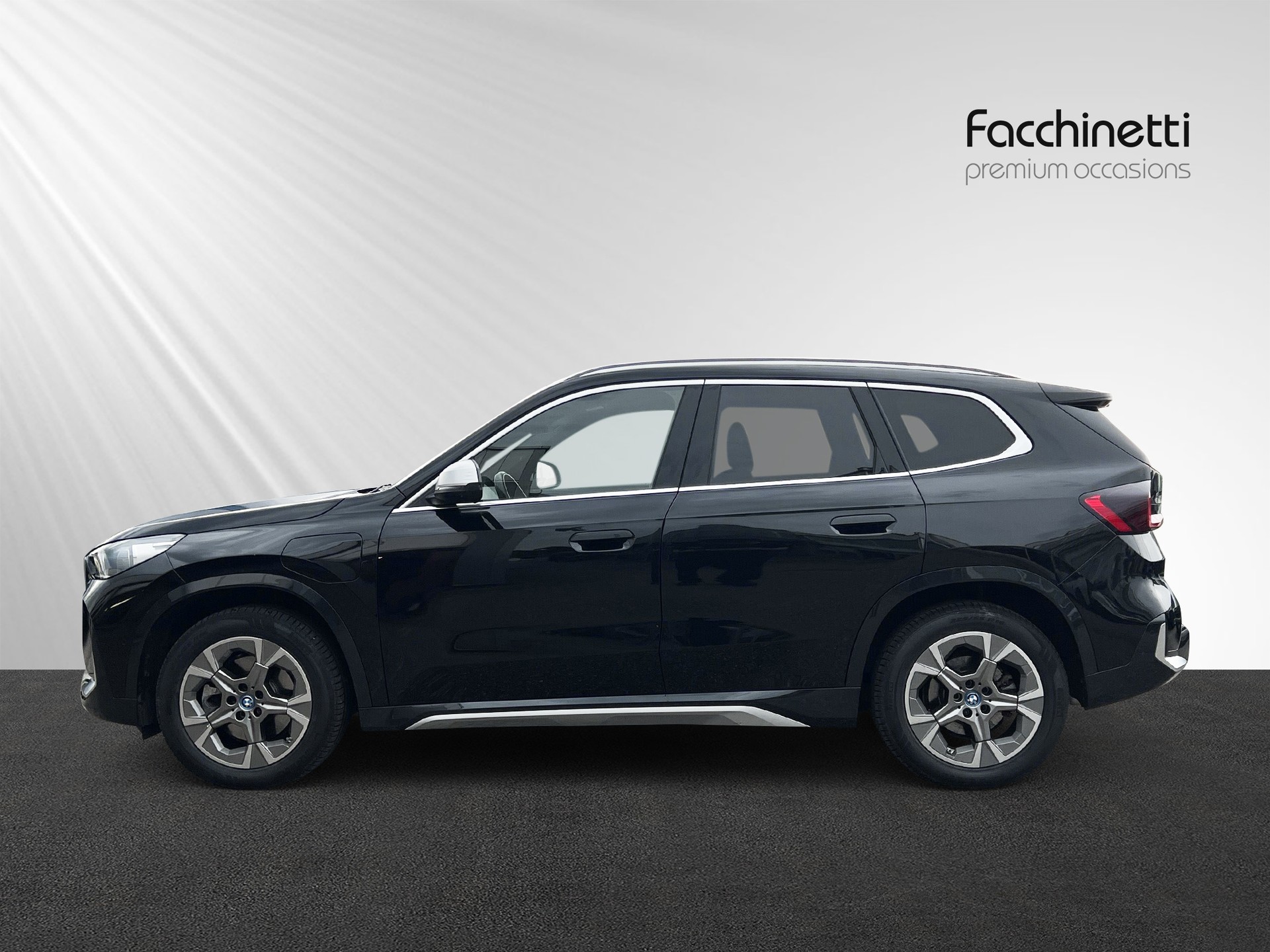 BMW X1 xDrive 25e xLine-image-1