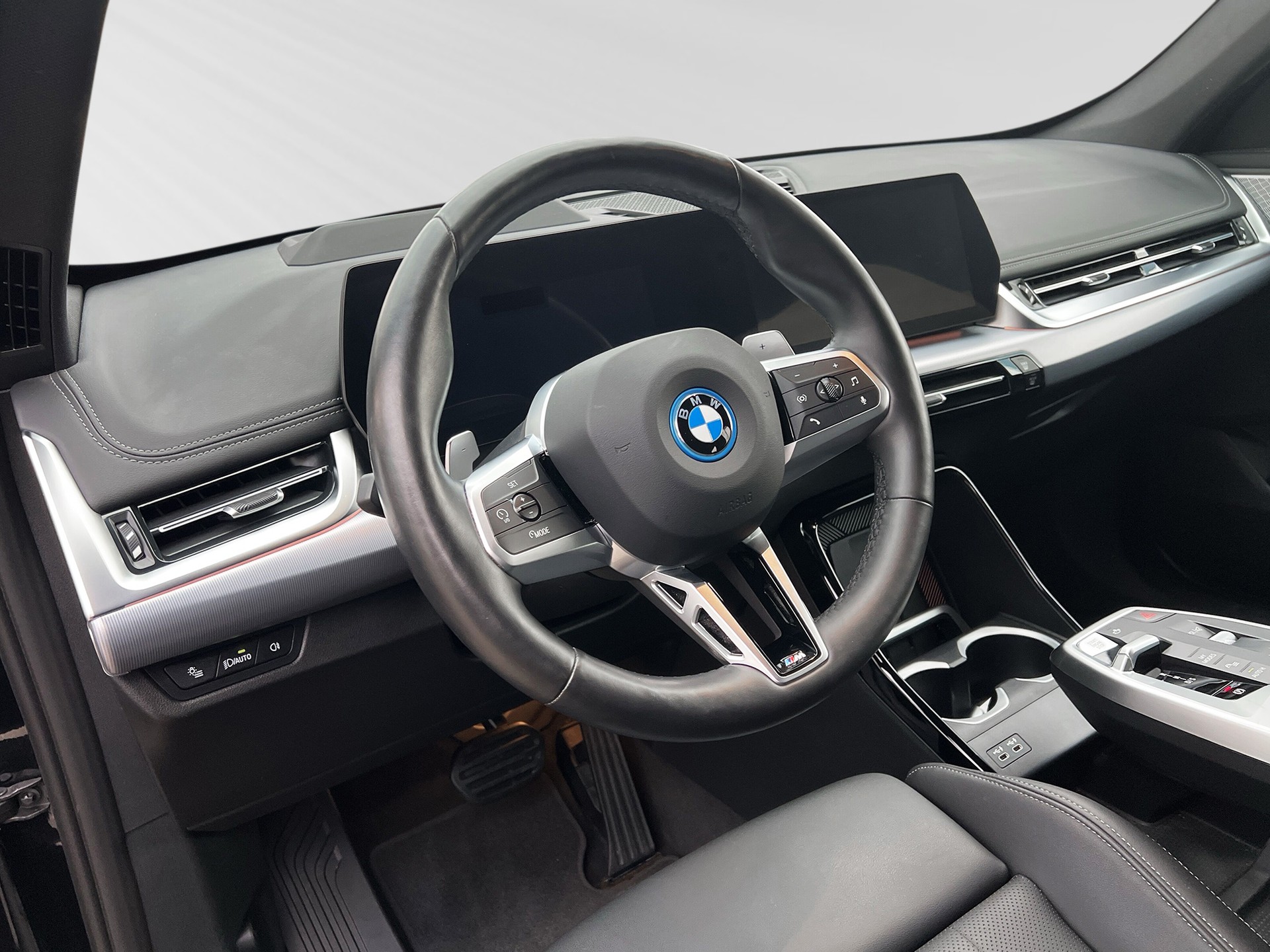 BMW X1 xDrive 25e xLine-image-3