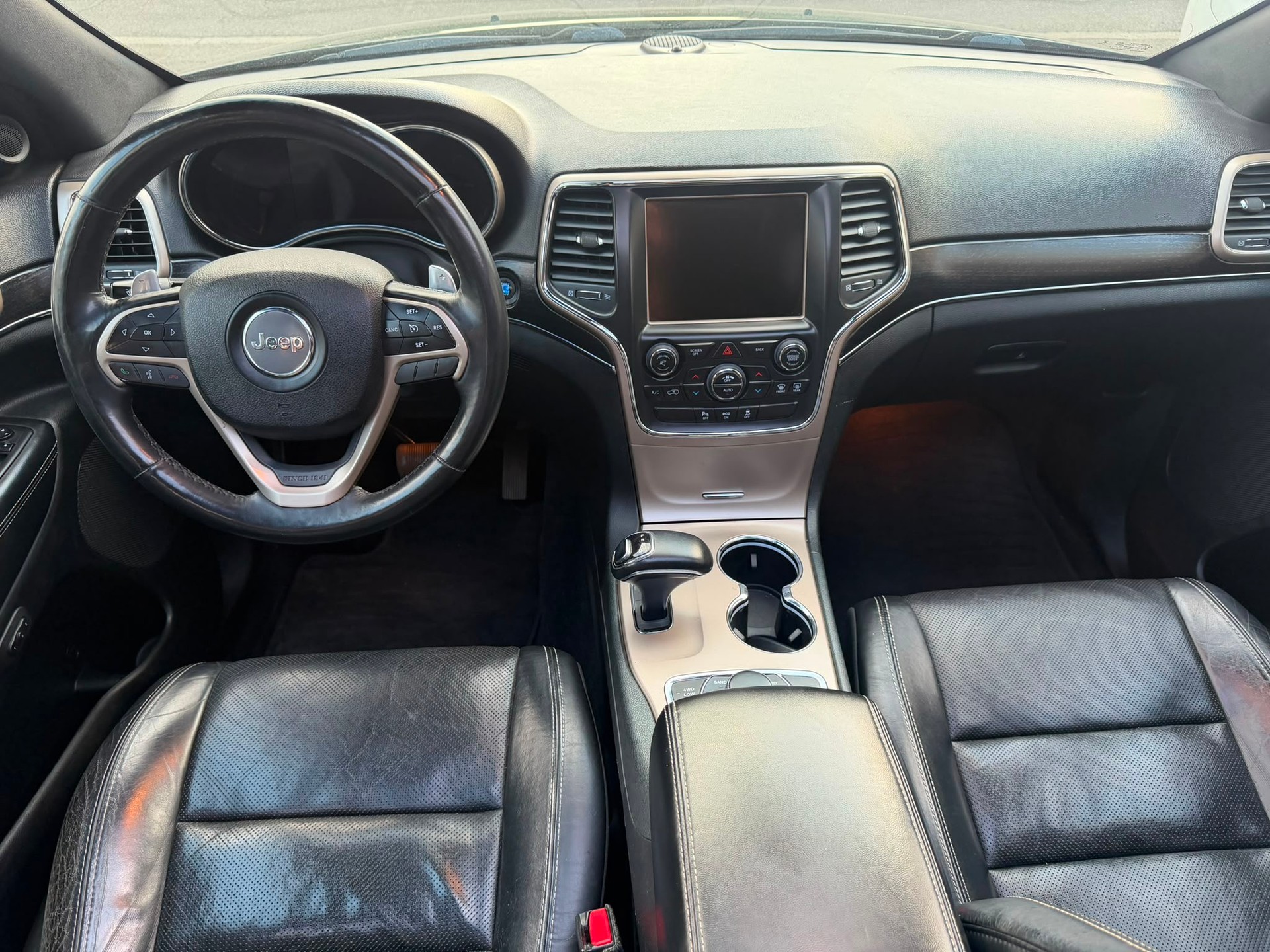JEEP Grand Cherokee 3.6 V6 Limited Automatic-image-4