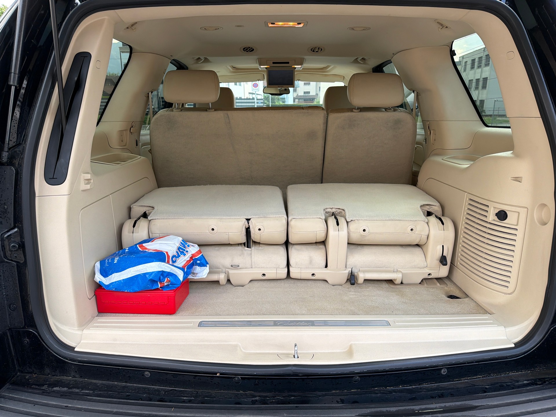 CADILLAC Escalade 6.2 Sport Luxury V8-image-9