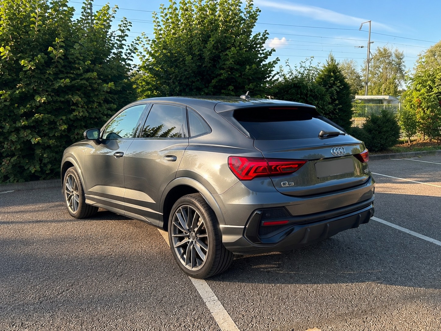 AUDI 2.0 45 TFSI S line quattro S-Tronic-image-2