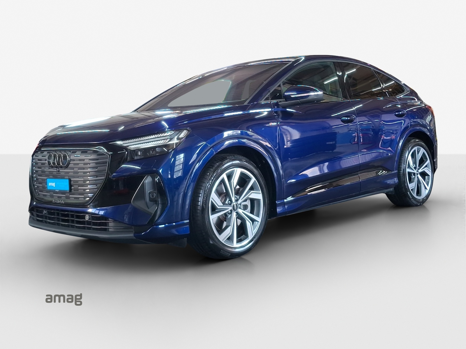 AUDI Q4 Sportback e-tron 45 Attraction quattro-image-0