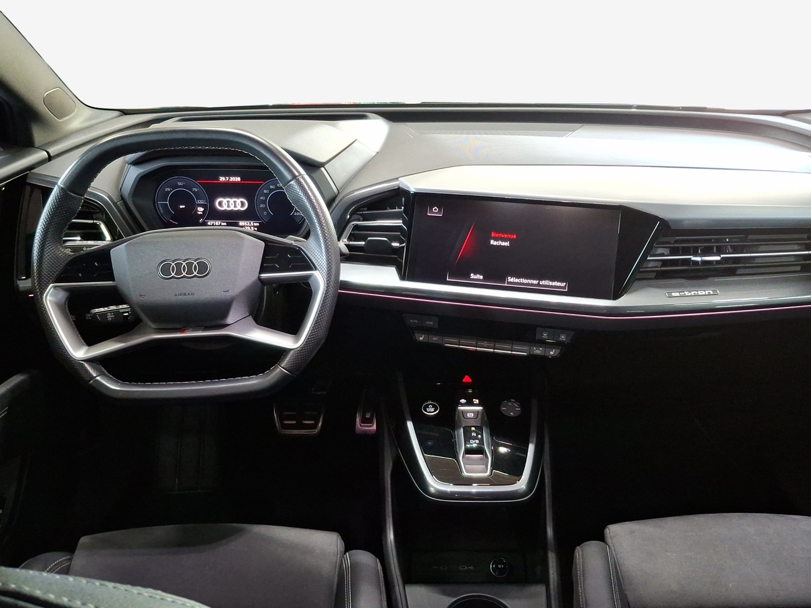 AUDI Q4 Sportback e-tron 45 Attraction quattro-image-9