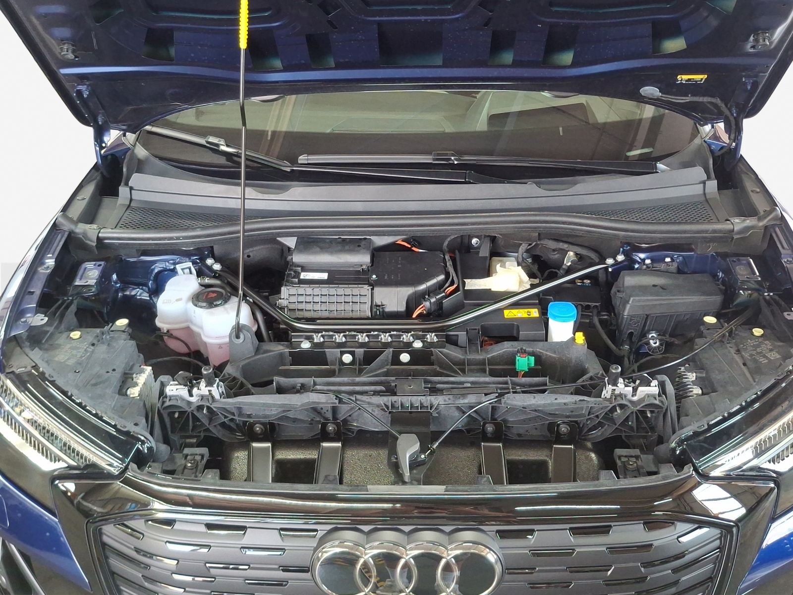 AUDI Q4 Sportback e-tron 45 Attraction quattro-image-16