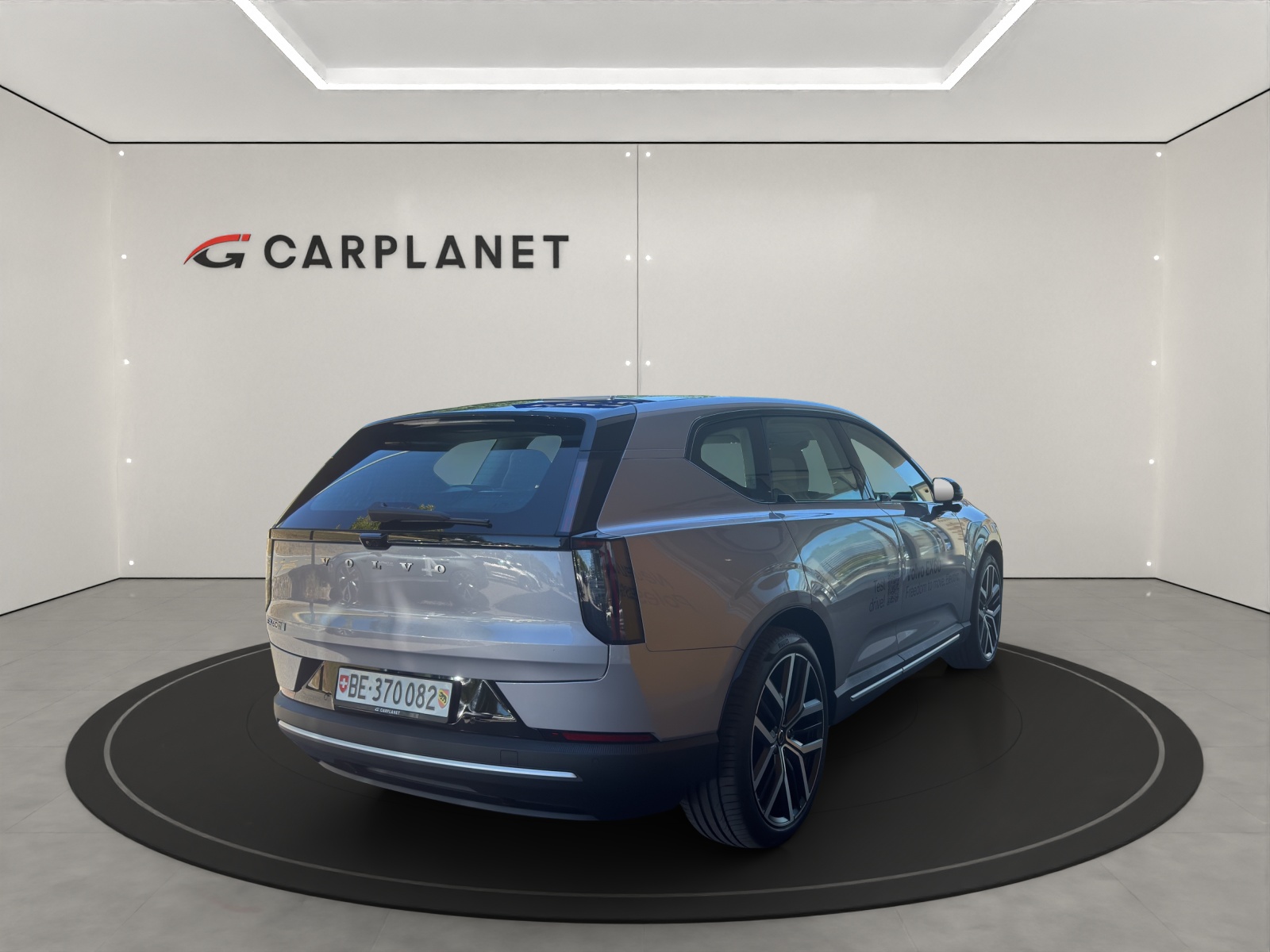 VOLVO EX60 Twin Ultra AWD-image-6