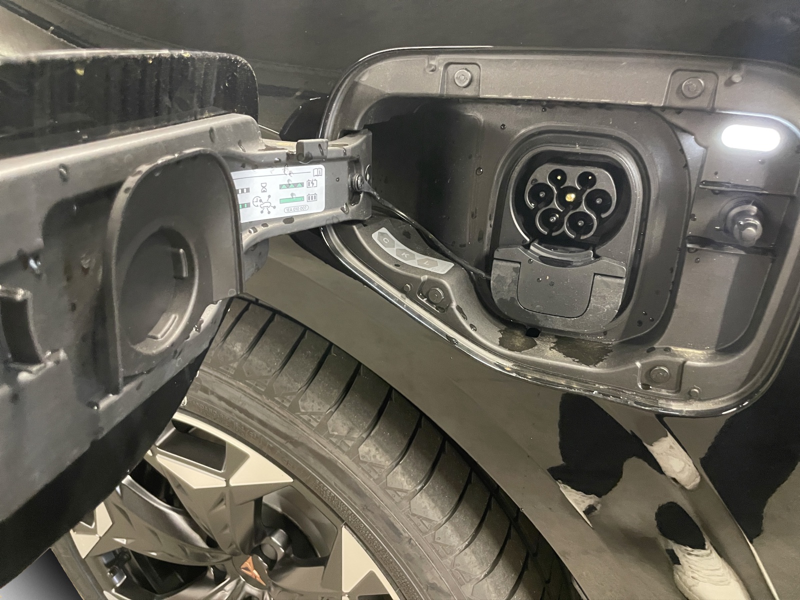 CUPRA Terramar 1.5 eHybrid Prime Edition VZ DSG-image-15