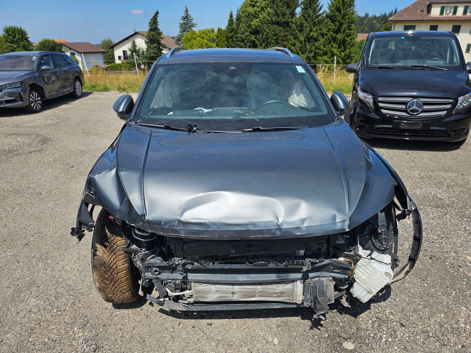 VW T-Roc 2.0 TSI R-Line DSG 4Motion BESCHADIG ENDOMMAGE-image-7