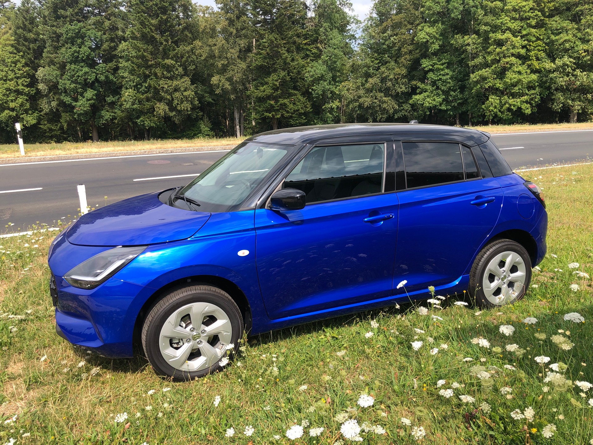 SUZUKI Swift 1.2 Compact+ Hybrid 4x4-image-7