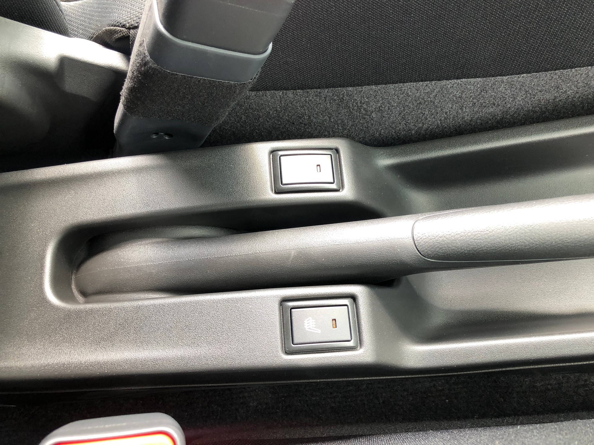 SUZUKI Swift 1.2 Compact+ Hybrid 4x4-image-11