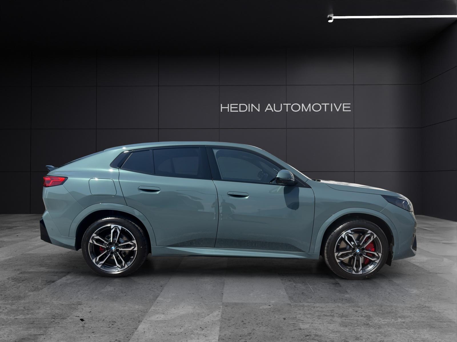 BMW iX2 30 xDrive-image-6