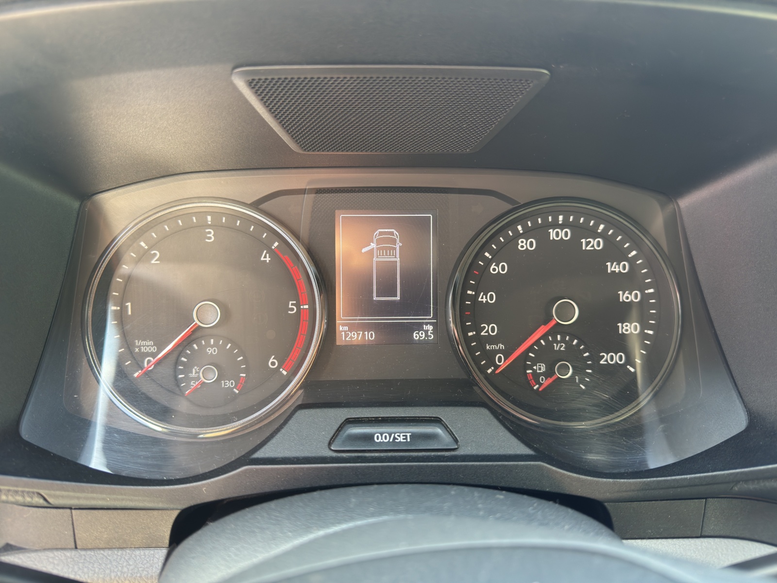 VW Crafter 35 2.0 TDI Kipp./Prits./Koffer+Heb. Champion HD L4-image-8