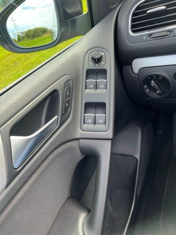 VW 1.2 TSI BlueMT Black Line-image-8