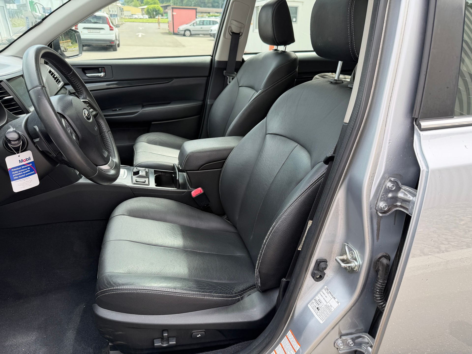 SUBARU Outback 2.5i Limited AWD Lineartronic-image-23
