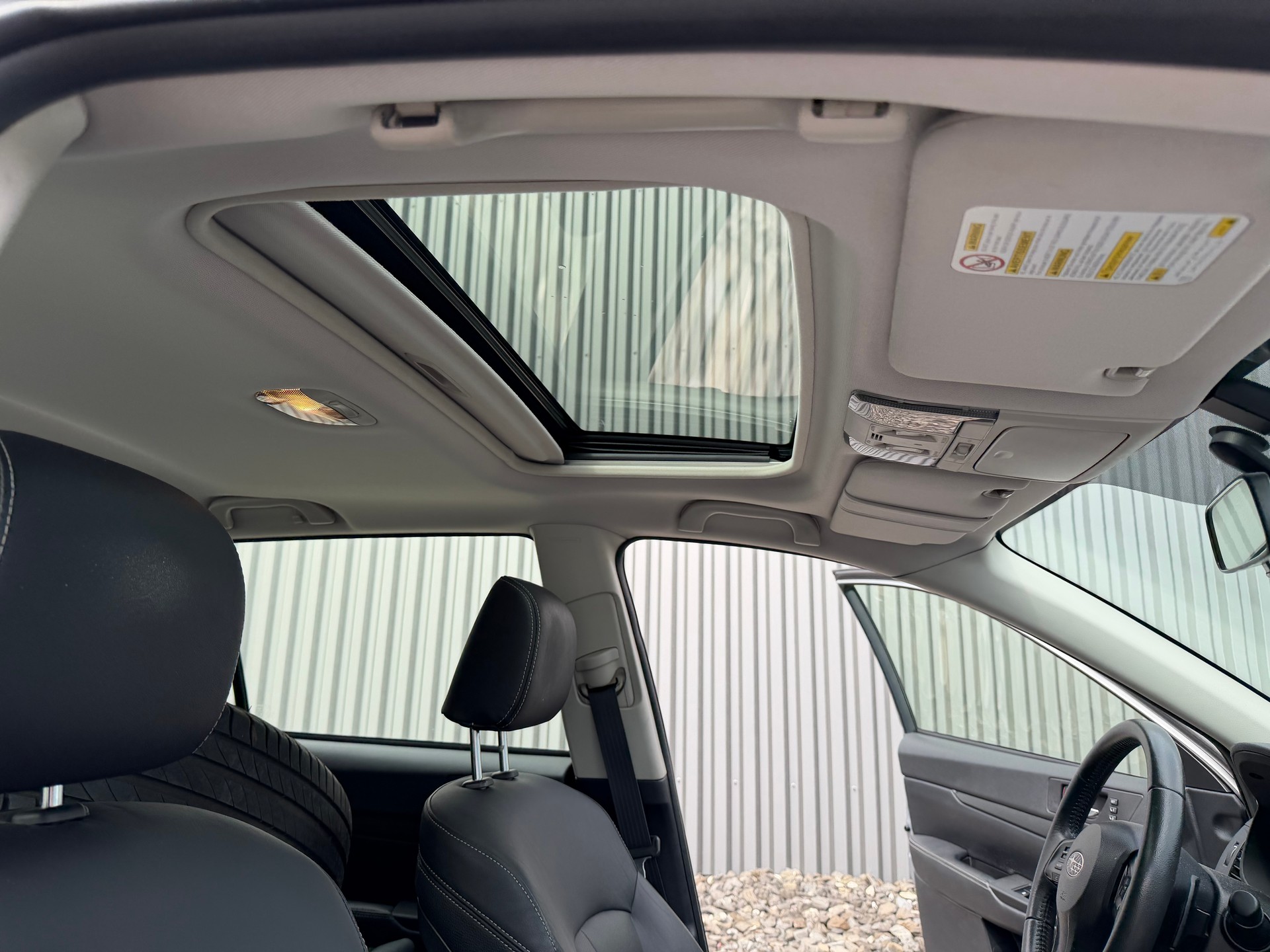 SUBARU Outback 2.5i Limited AWD Lineartronic-image-27