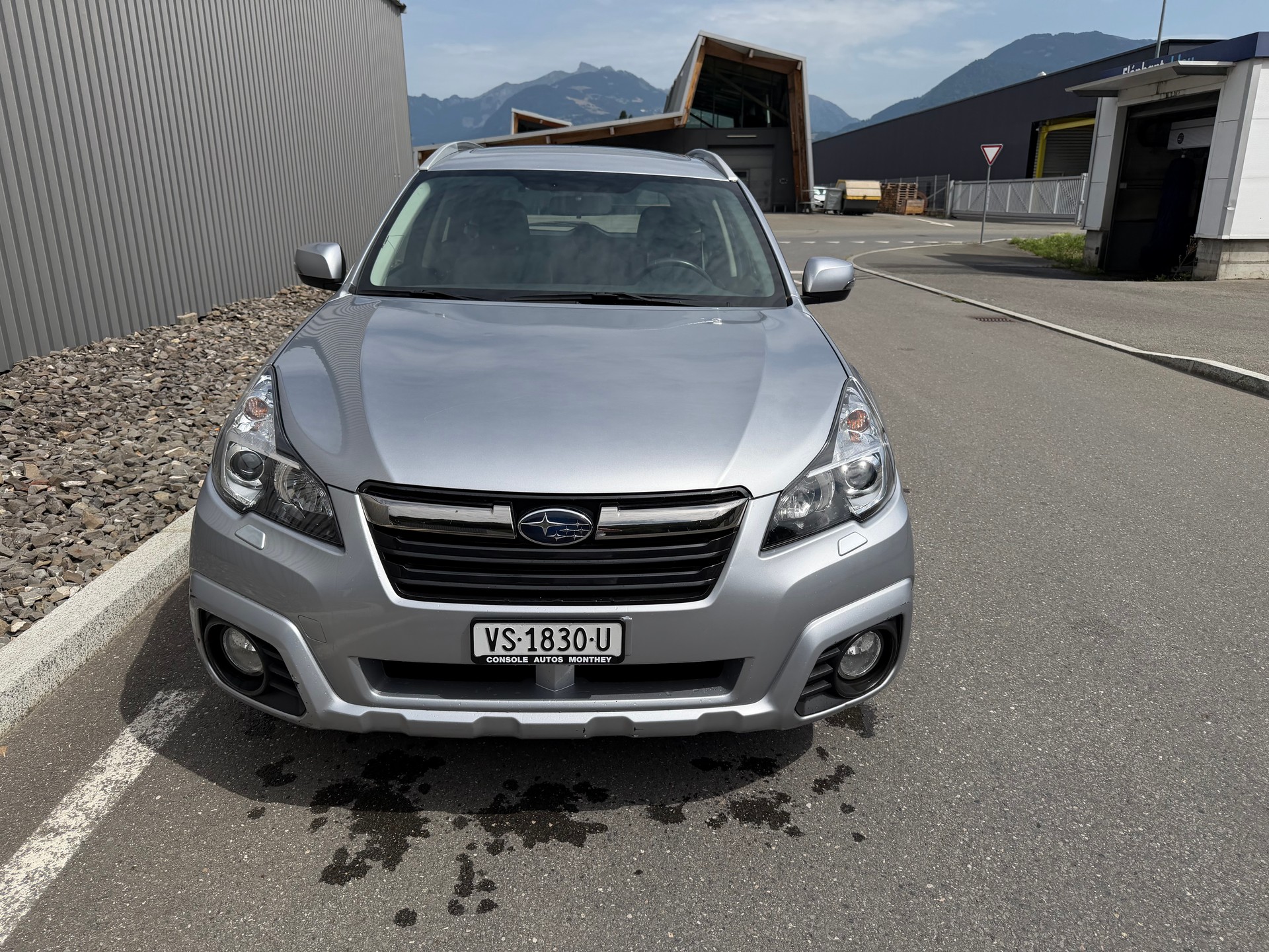 SUBARU Outback 2.5i Limited AWD Lineartronic-image-5
