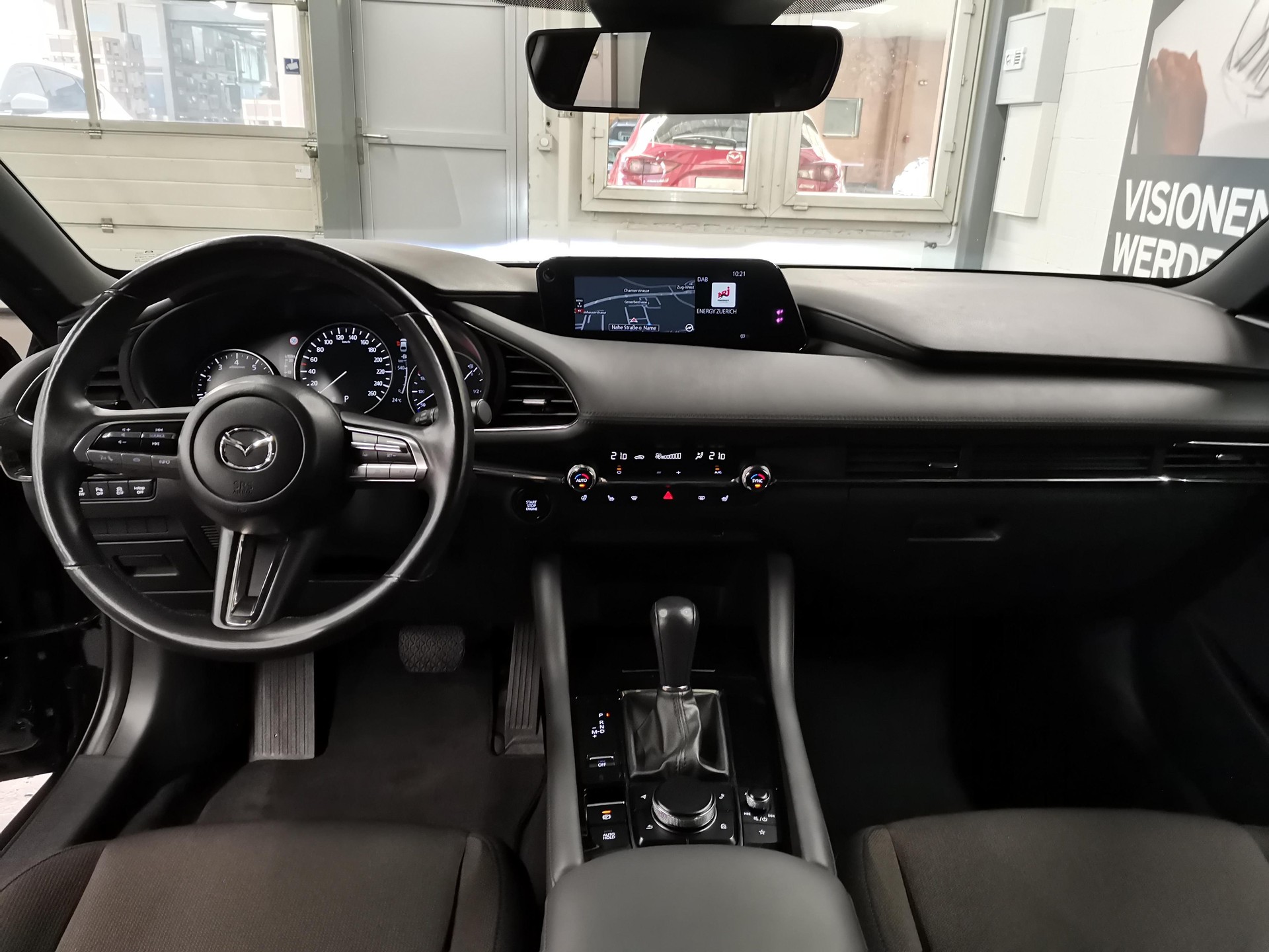 MAZDA 3 Hatchback 2.0 150 Ambition Plus-image-7