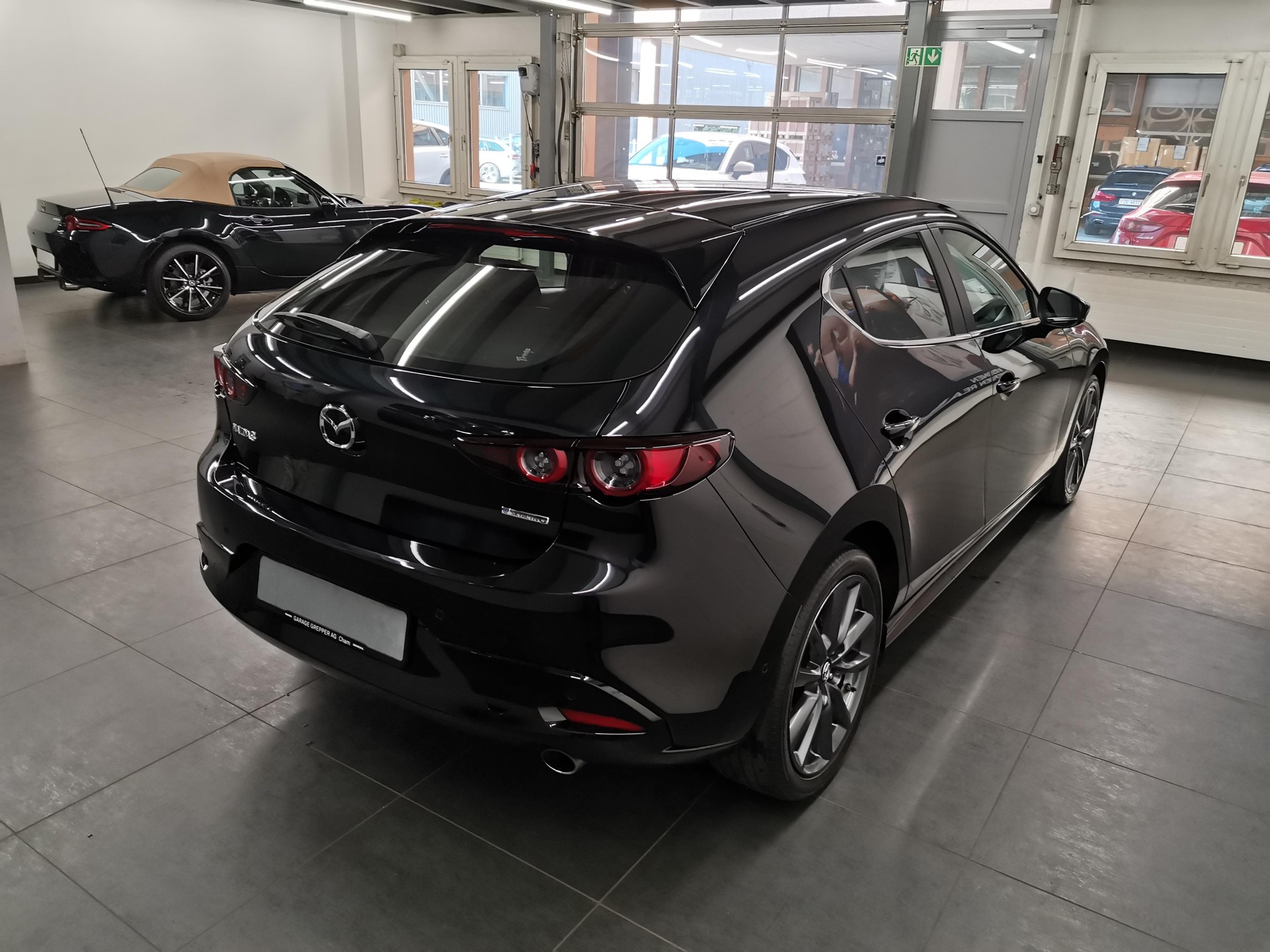 MAZDA 3 Hatchback 2.0 150 Ambition Plus-image-4