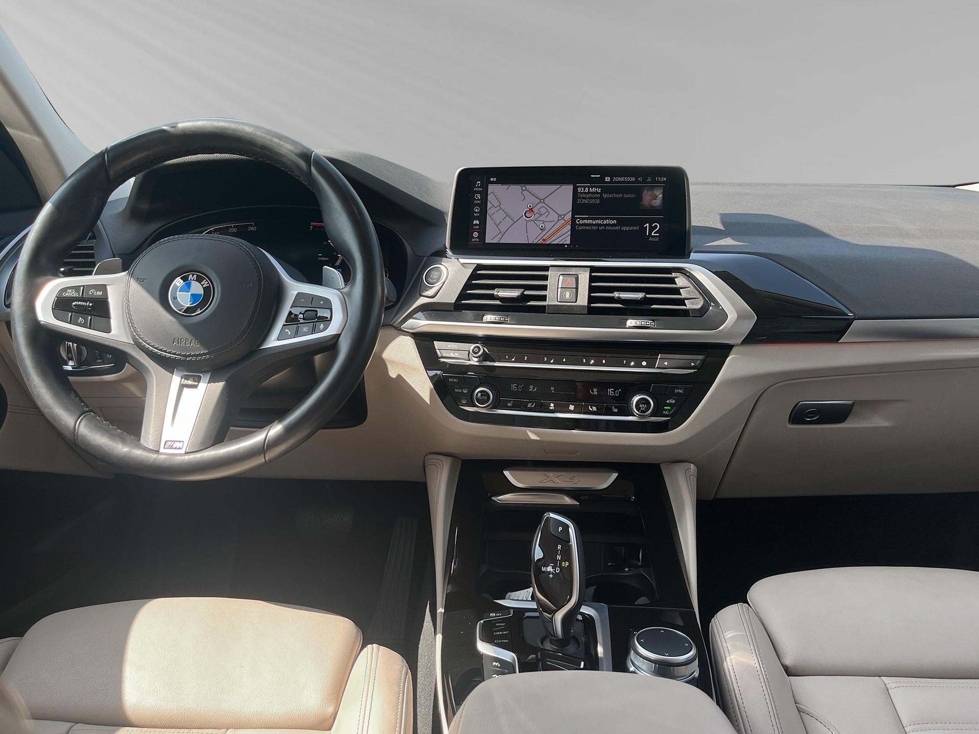 BMW X4 xDrive 20i xLine Steptronic-image-5