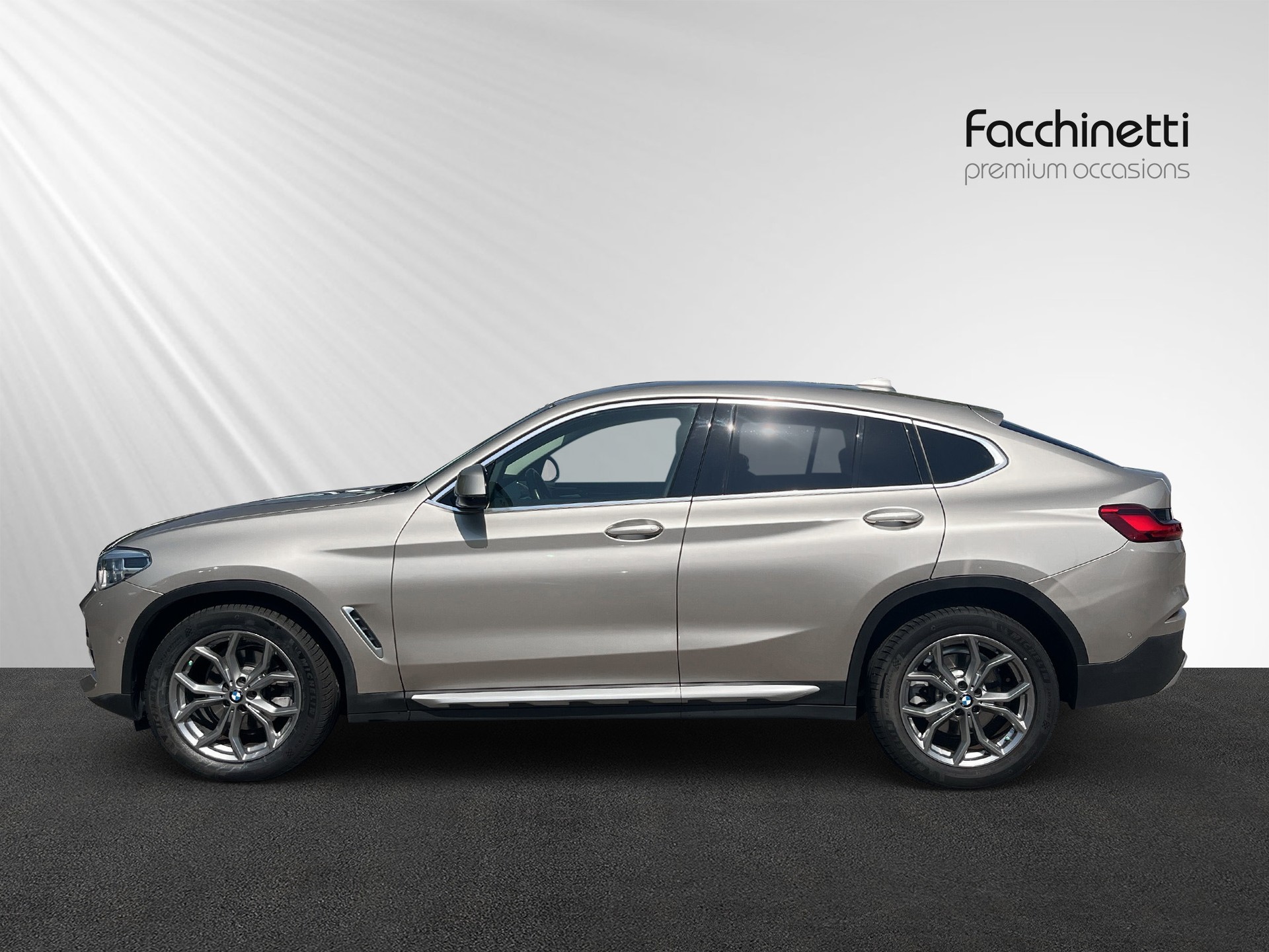 BMW X4 xDrive 20i xLine Steptronic-image-1