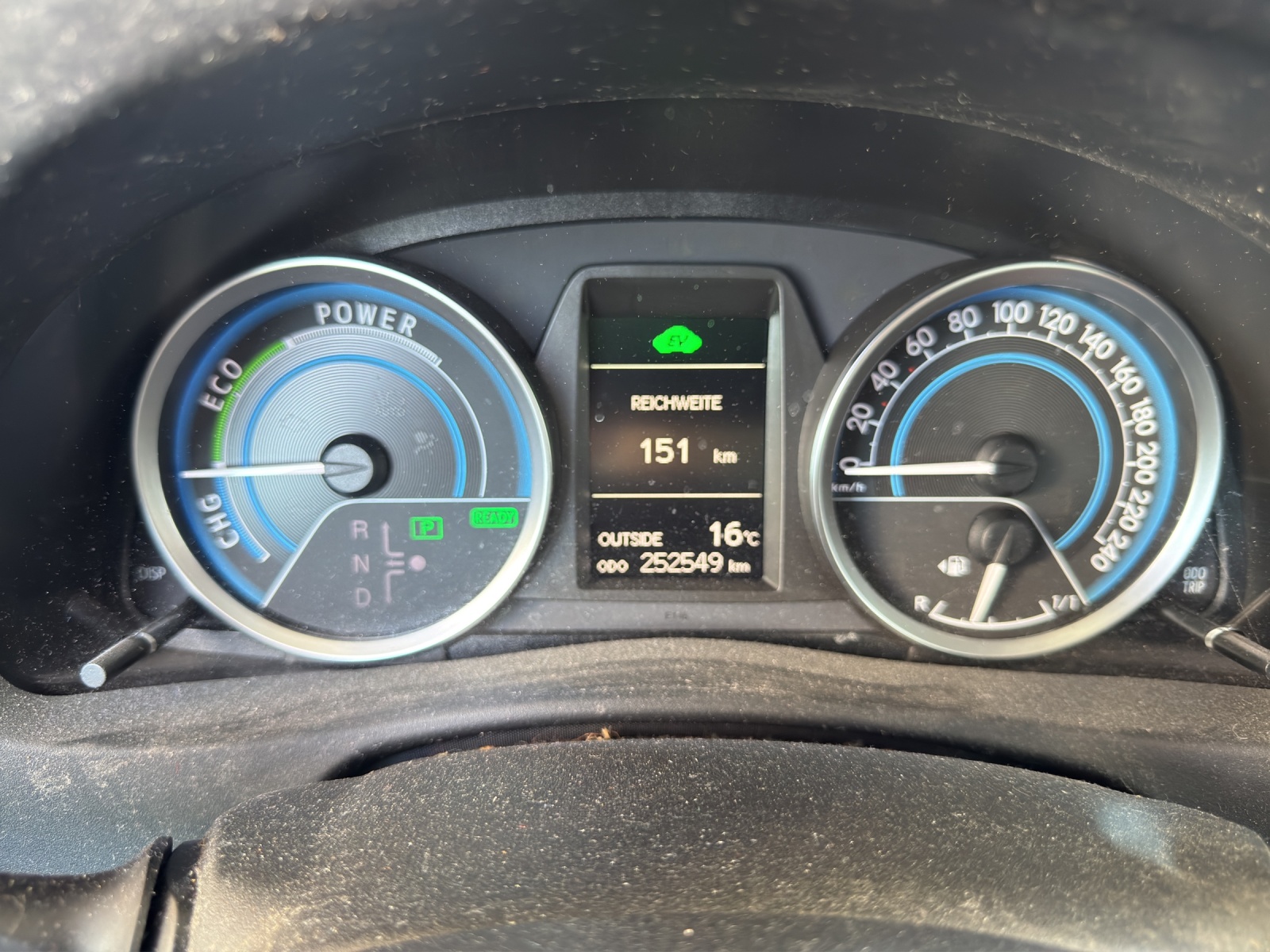 TOYOTA Auris 1.8 16V HSD Linea Sol Premium-image-11