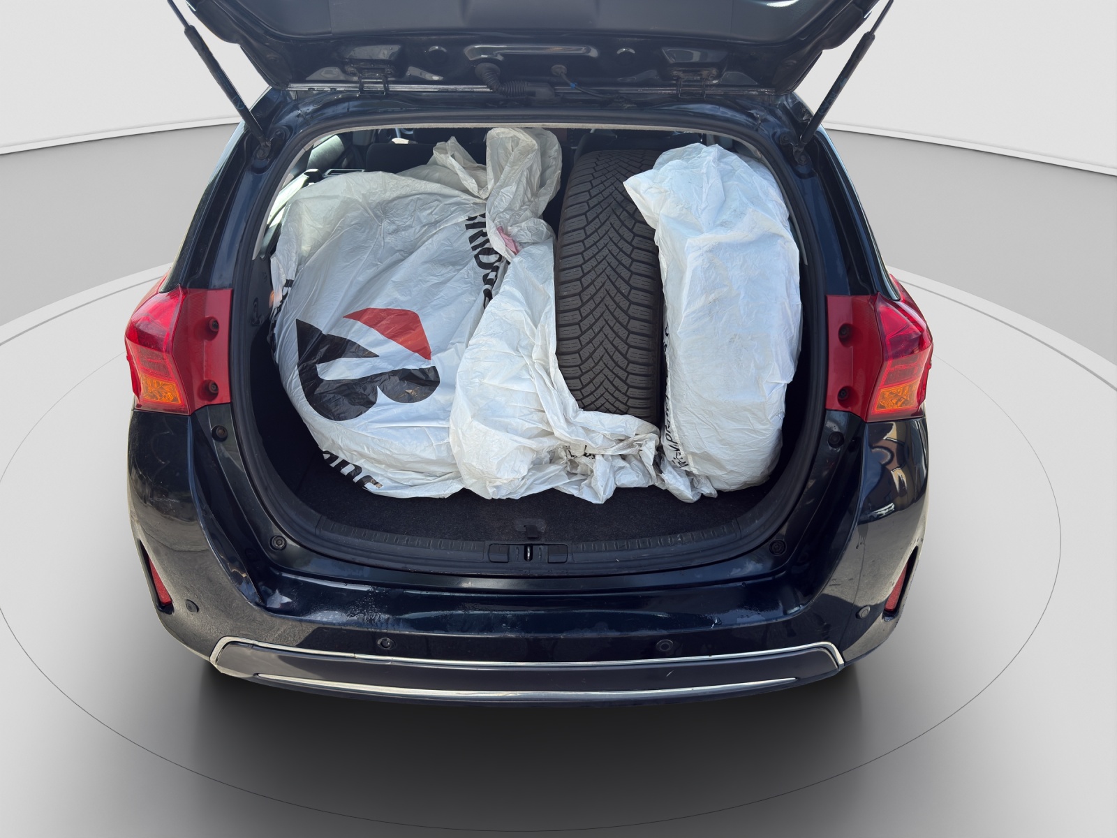 TOYOTA Auris 1.8 16V HSD Linea Sol Premium-image-5