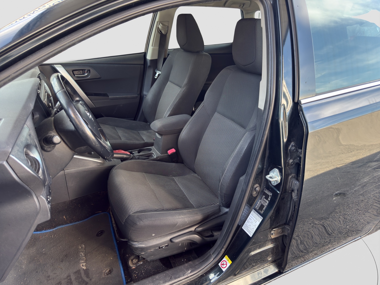 TOYOTA Auris 1.8 16V HSD Linea Sol Premium-image-10