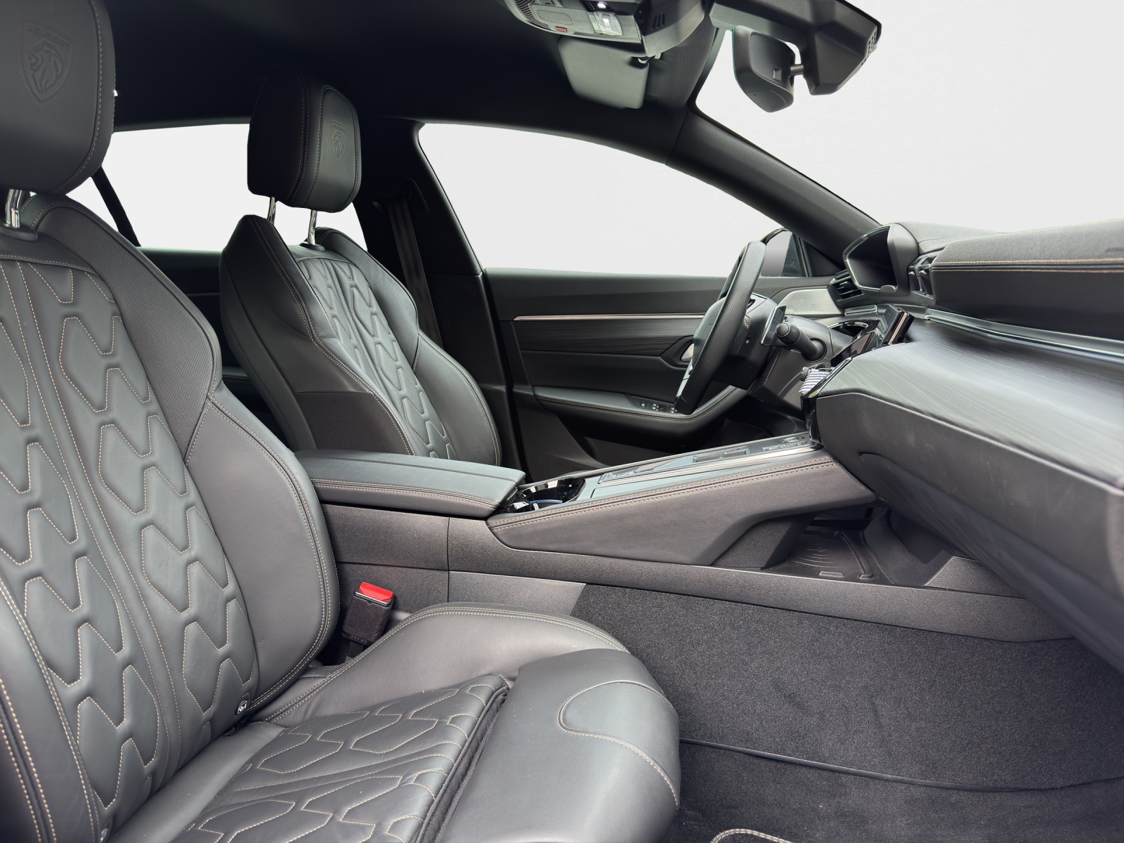 PEUGEOT 508 SW GT 1.5 BlueHDi 130PS-image-13
