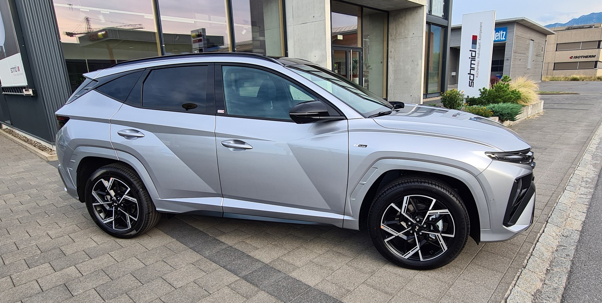 HYUNDAI Tucson 1.6 TGDI HEV N Line 4WD MY 27-image-2