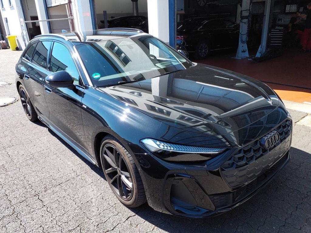 AUDI A5 Avant TFSI quattro 150 kW*ALL BLACK,Leder(Sitzbelüftung-Massage),Standheizung,5-Jahre Garantie)Np.98'250.-*-image-3