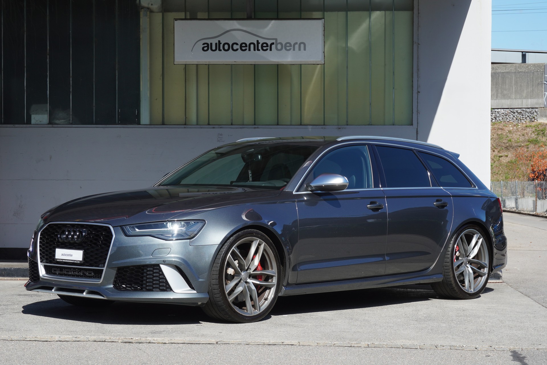 AUDI RS6 Avant 4.0 TFSI V8 quattro Tiptronic