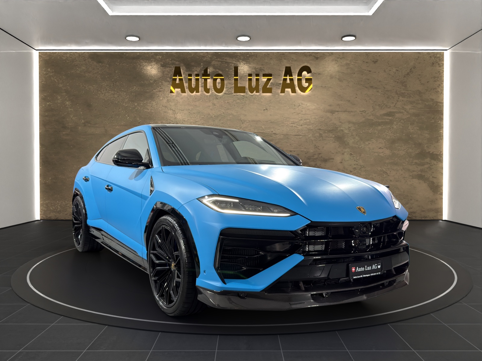 LAMBORGHINI Urus SE-image-6