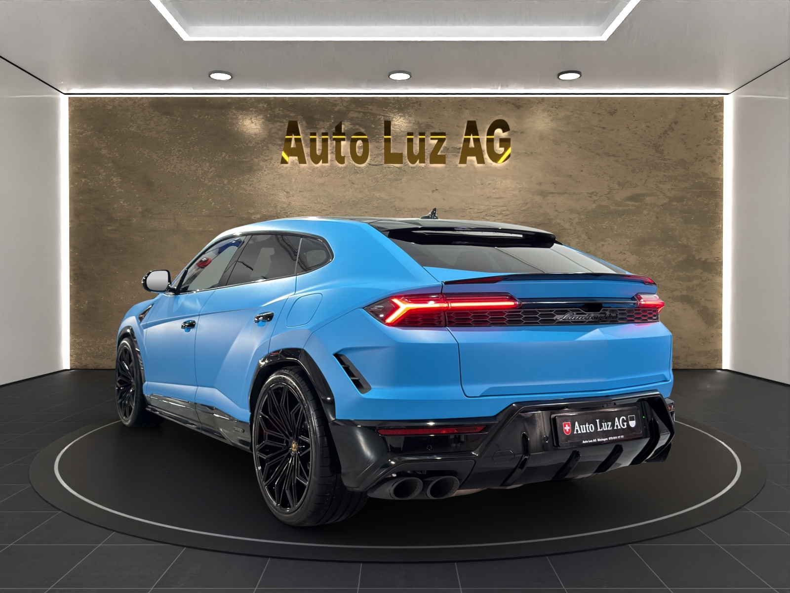 LAMBORGHINI Urus SE-image-4
