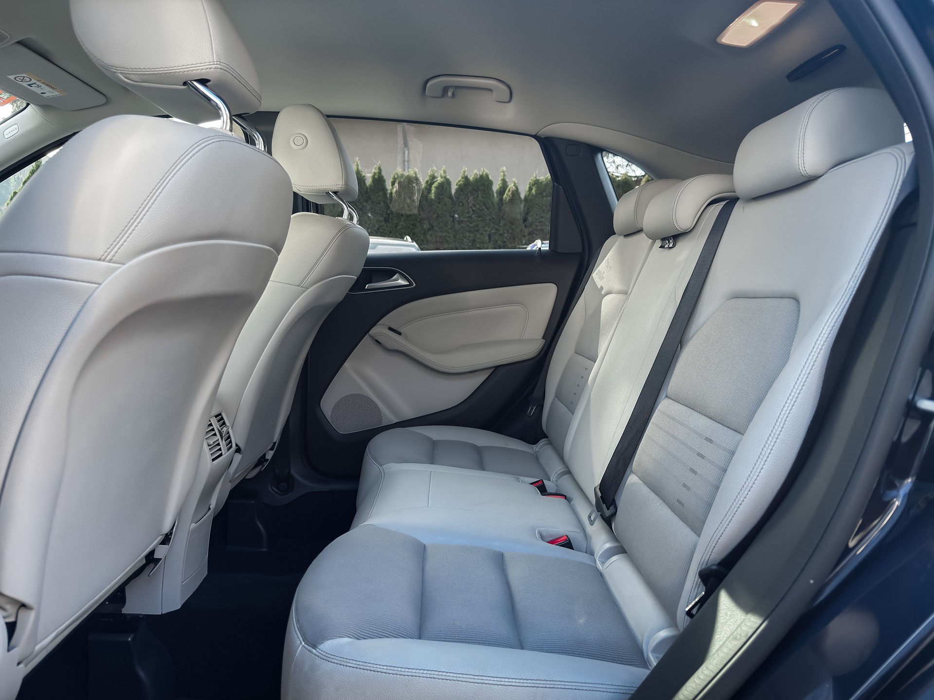 MERCEDES-BENZ B 220 CDI Style 4Matic 7G-DCT-image-13